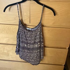 Pattern tank top by tres bien